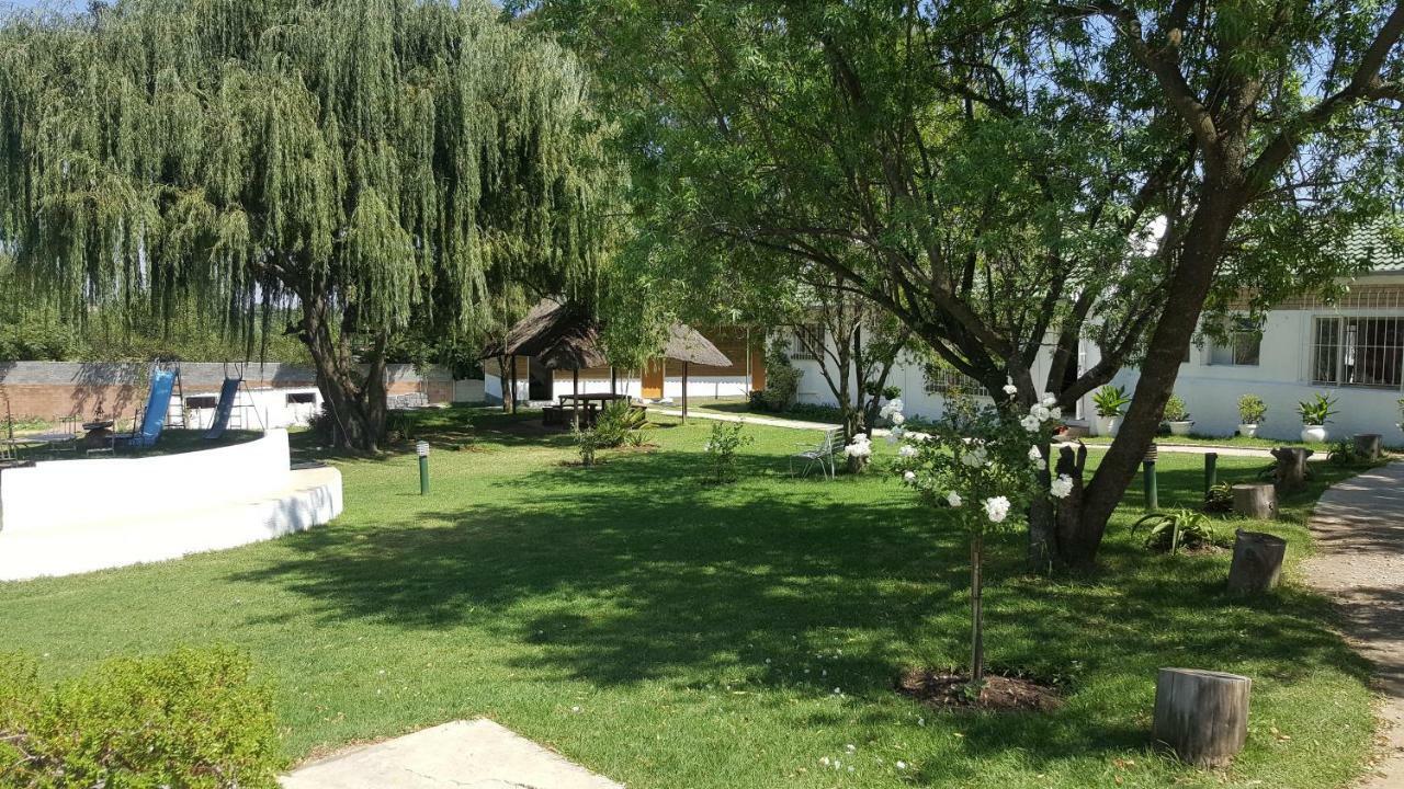 Simbasun Cottages Мидранд Экстерьер фото